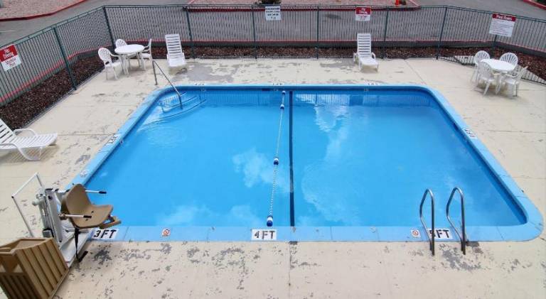 Motel 6 Gallup, NM — photo 3