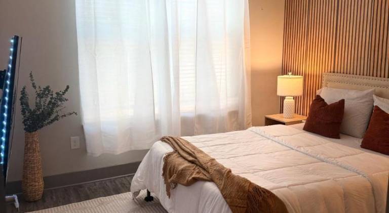 Rental apartment with pool in Atlanta, GA