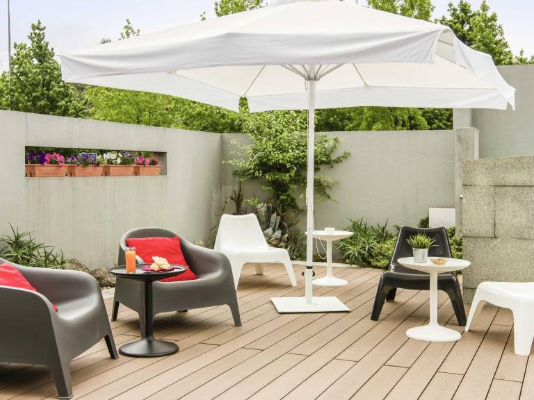 Ibis Guimaraes Centro Hotel — photo 4