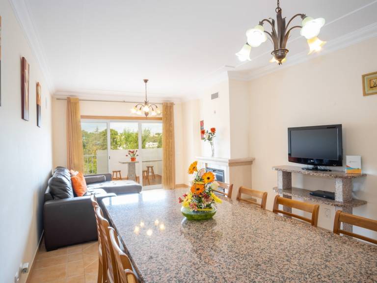 Fully equipped wonderful rental apartment with pool, yard & barbecue | Pets are welcome in Albufeira