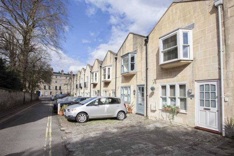 Cottage | Near Roman Baths — photo 4