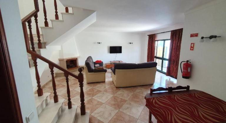 Fully equipped villa with barbeque & patio | Pets allowed — photo 3