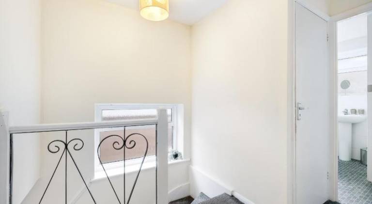 Rental apartment with 4 rooms for 8 persons — photo 5