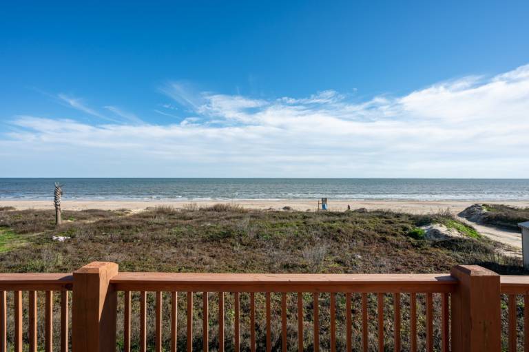Child-friendly vacation home with patio | Dogs allowed — photo 4