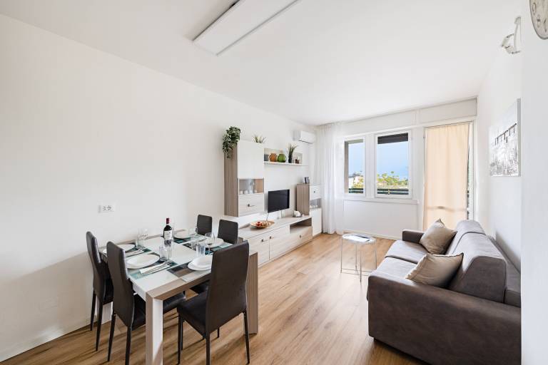 Family-oriented apartment with patio | Close to the beach | Pet-friendly — photo 2
