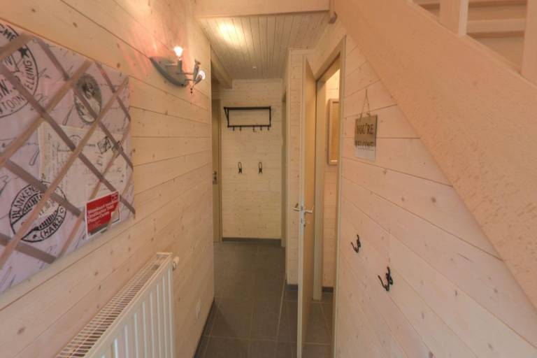 Vacation home with terrace, sauna & yard — photo 3