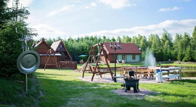 Pleasant vacation home with patio, barbecue & jacuzzi | Pets allowed in Gizycko