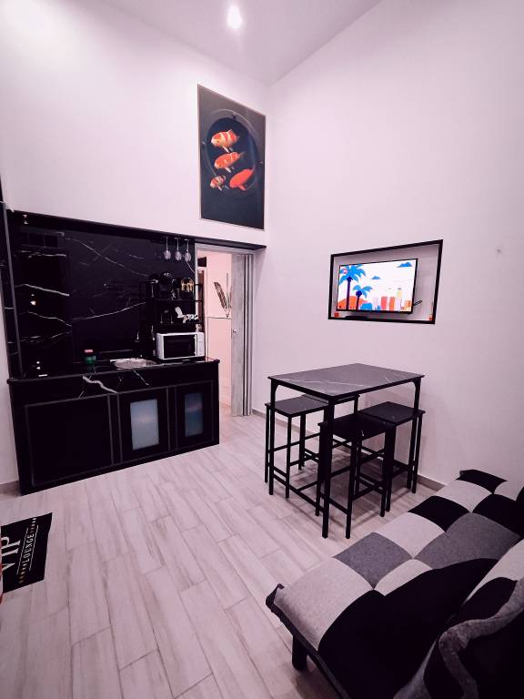 Rental apartment with hot tub — photo 4