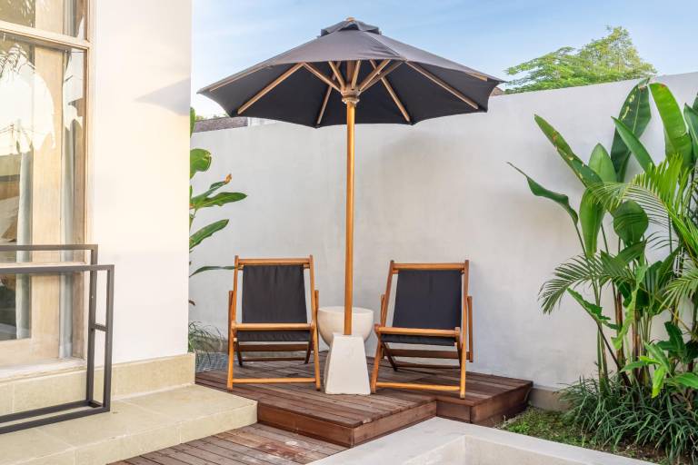 Lovely villa with yard, pool & barbecue | Perfect for remote work | Pets allowed — photo 5