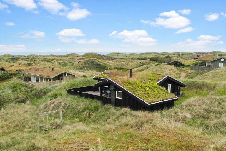 Vacation home with sauna, barbeque & jacuzzi | Sea view in Lokken