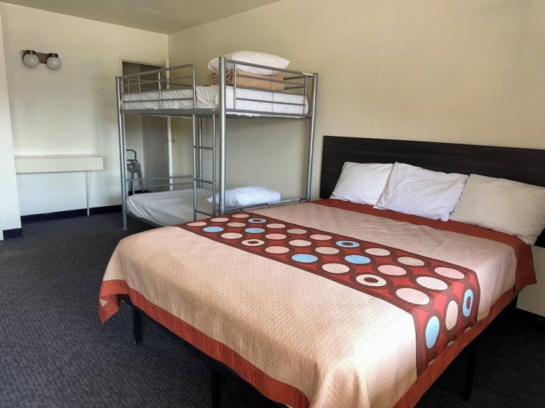 Motel Stateline