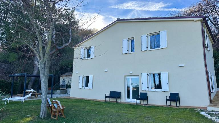Villa with garden | Nature view — photo 4