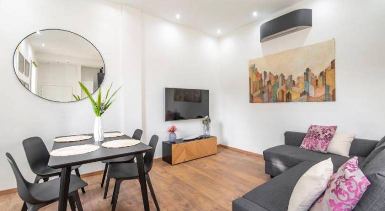 Apartment with 2 rooms for 6 persons — photo 3