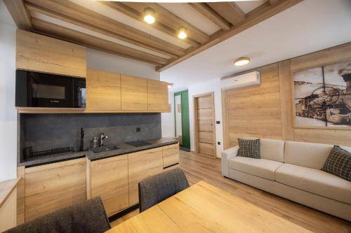 Apartma Slamniki