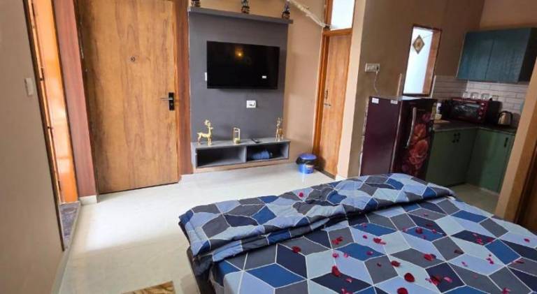 Holiday apartment with patio & jacuzzi — photo 2