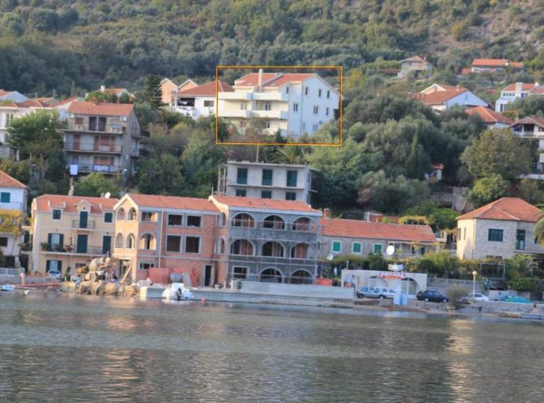 Ferienwohnung in Đenovići, Baošići f&uuml;r max. 4 Personen