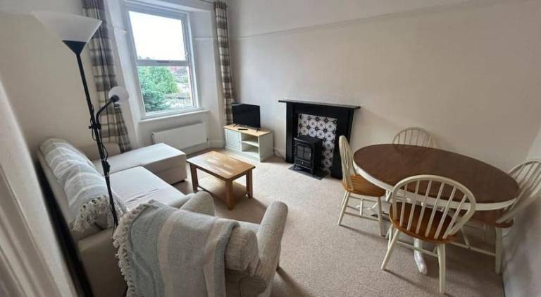 Apartment with 2 rooms for 6 persons — photo 2