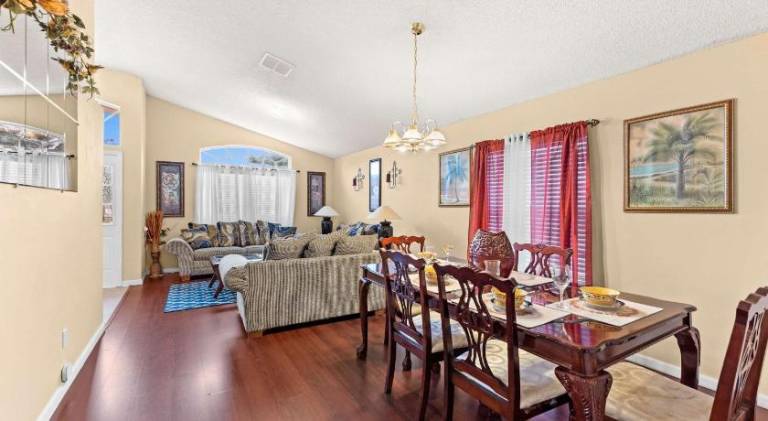 Vacation home with 4 rooms for 8 persons in Jacksonville, FL