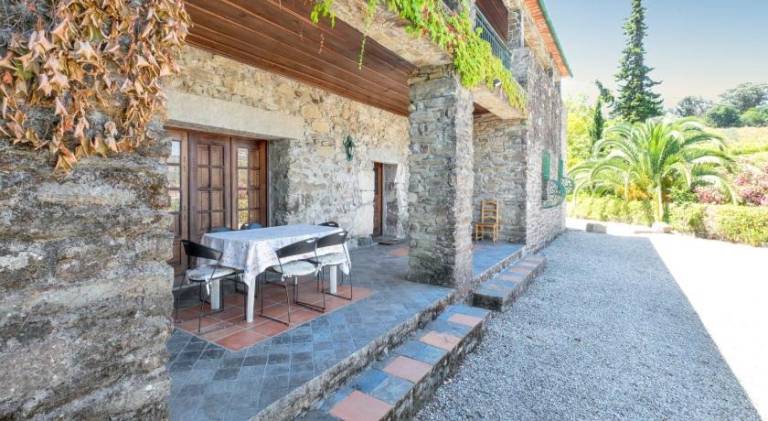 Villa with pool — photo 3