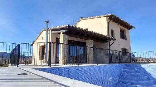 Casa Mirambel