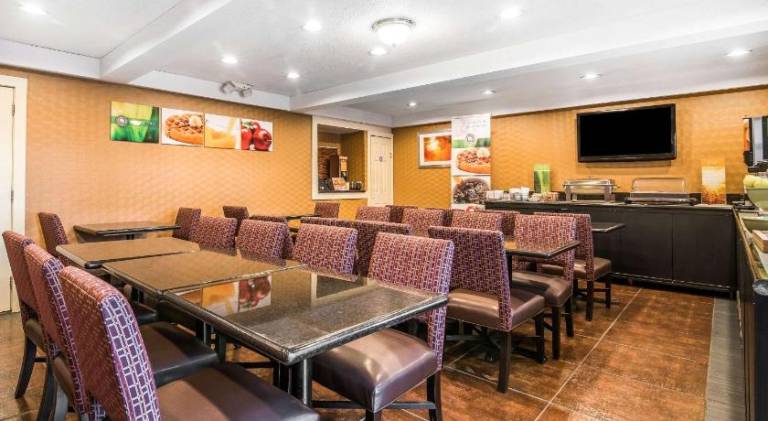 Quality Inn Rutland - Killington — photo 5