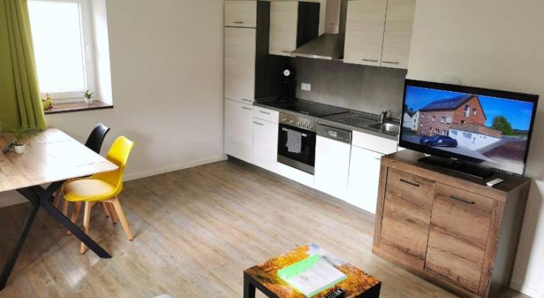Wonderful holiday apartment with yard, patio & grill | Suitable for remote work | Dogs allowed in Koblenz