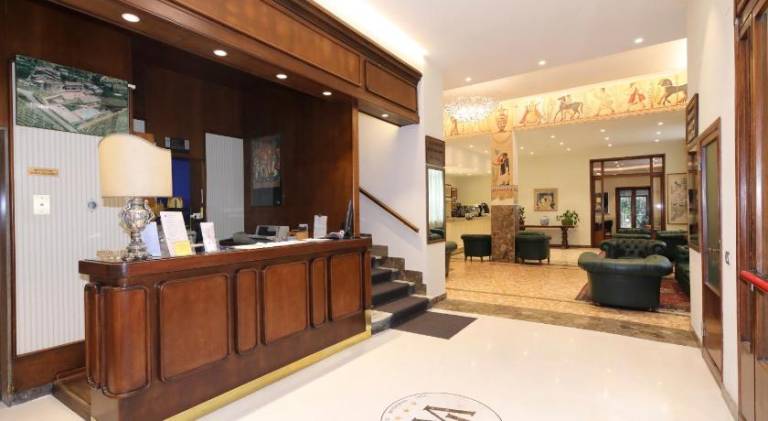 Hotel Moderno — photo 2