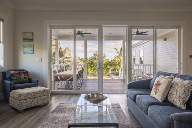 Seagate House by Brightwild Waterfront w Dock — photo 3