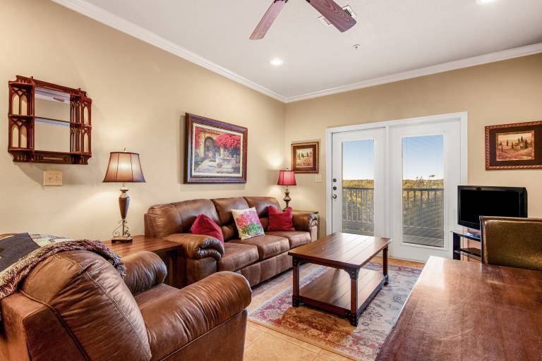 Condo Gruene