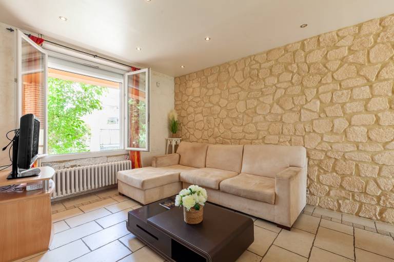 Villa 'Sam Suffy' with Private Terrace, Garden and Wi-Fi — photo 3