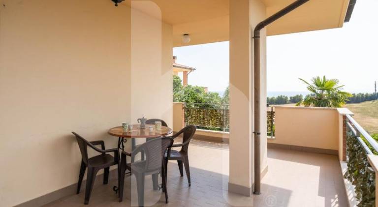 Villa with 5 rooms for 9 persons — photo 4