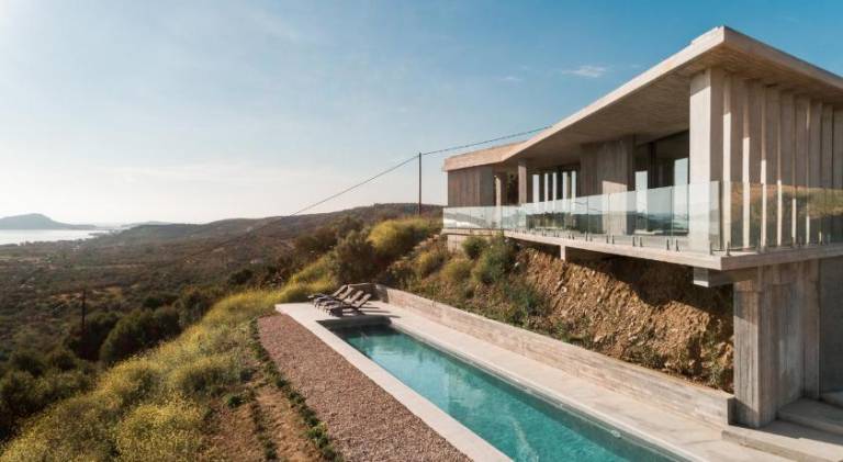 Villa with yard & private pool — photo 4