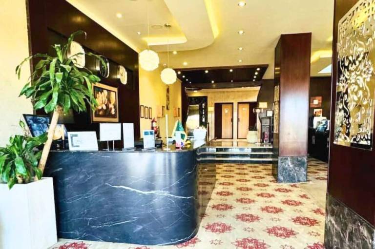 BQ HOTEL SUITES