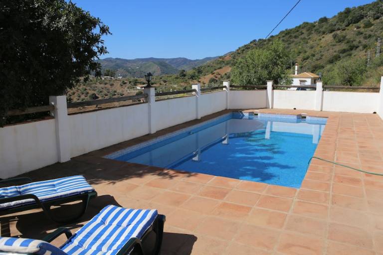 Casa rural Alfarnate