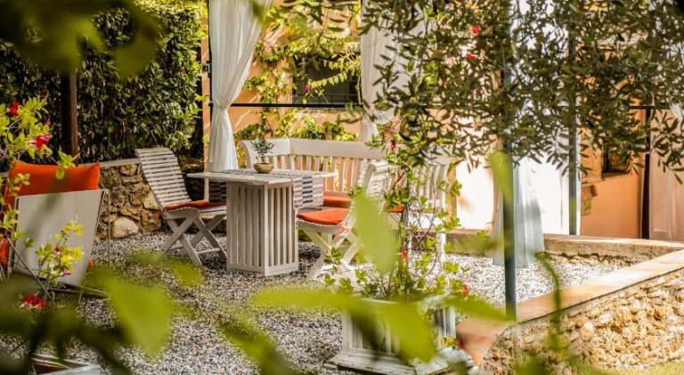 House with 1 room for 3 persons in Rosignano Marittimo