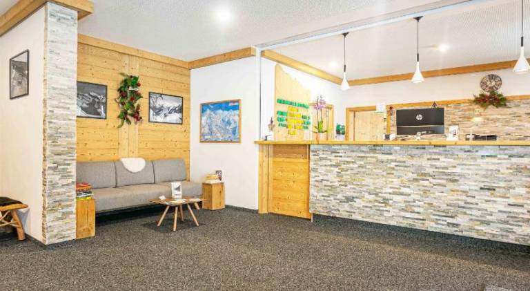 Apartment T-Resort La Tzoumaz 4p8 vue vallee by Interhome — photo 5