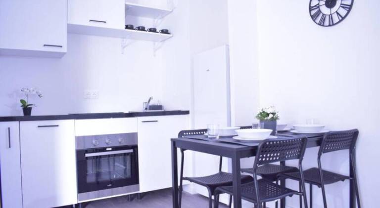 Rental apartment with 2 rooms for 6 persons — photo 3
