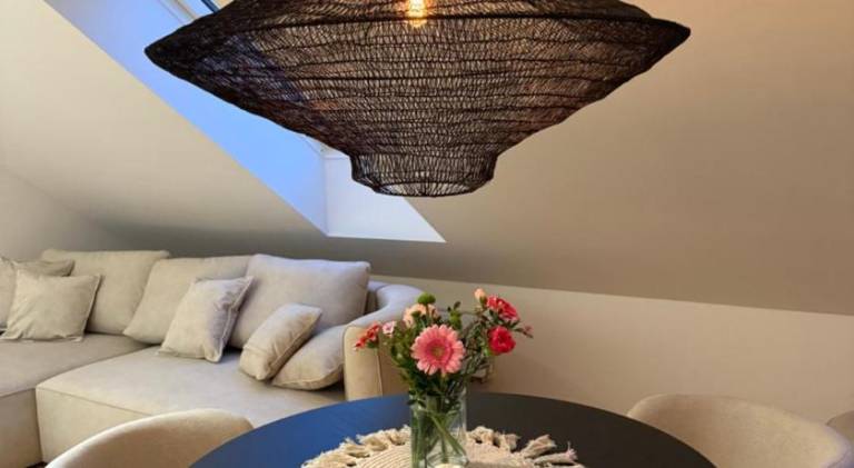 Luxury New Apartment with Balcony Steps from Wenceslas Square — photo 5