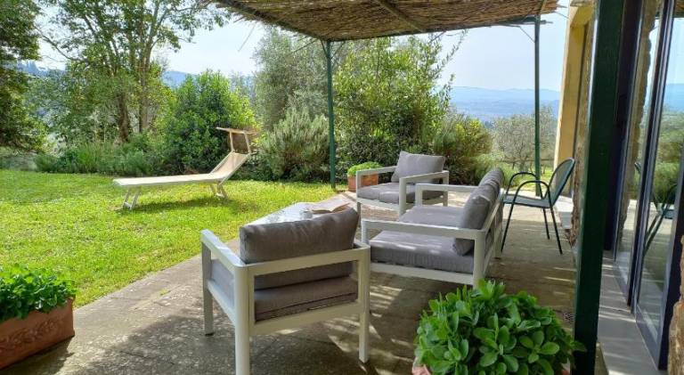 Spacious vacation home with pool, terrace & garden | Pets allowed — photo 3