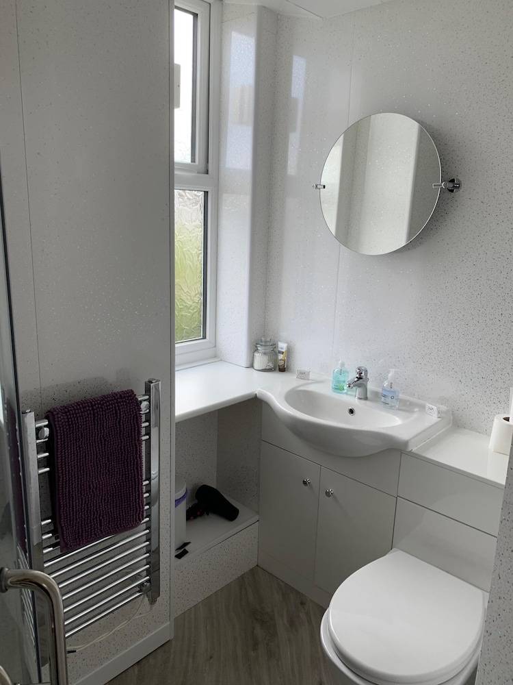 Accommodation  Annan, Dumfries and Galloway