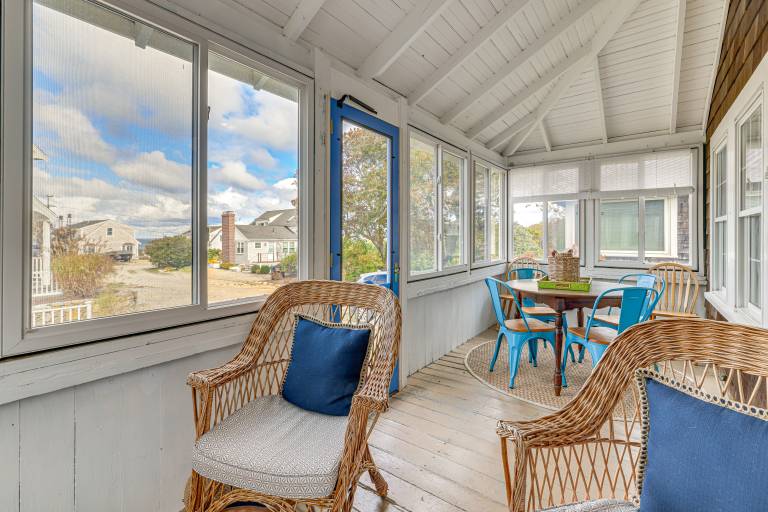 Steps to Beach: Timeless Lower Cape Cottage — photo 2