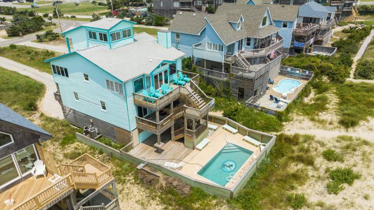 Premium Avon oceanfront home! Best beach access, pool, tiki bar, hot tub — photo 3
