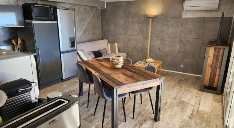 Rental apartment with 1 room for 4 persons — photo 4