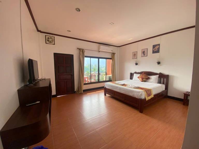 Hana riverside hotel — photo 2