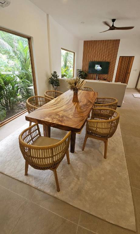 Fully equipped villa with patio, garden & private pool | Suitable for remote work | Pets allowed — photo 5