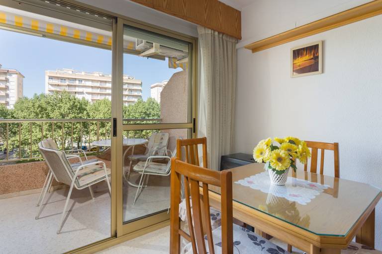 Apartment "Jardín X" close to the Sea with Shared Pool & Wi-Fi — photo 3
