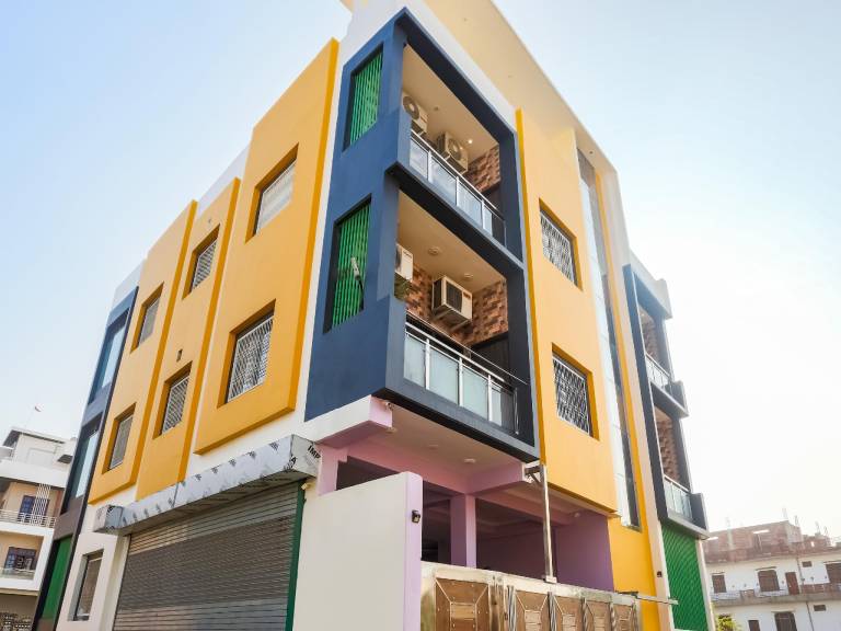 Super Hotel O Divine Paradise