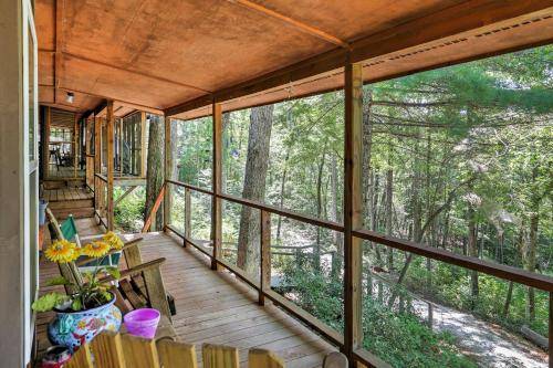 House  Mountain Rest