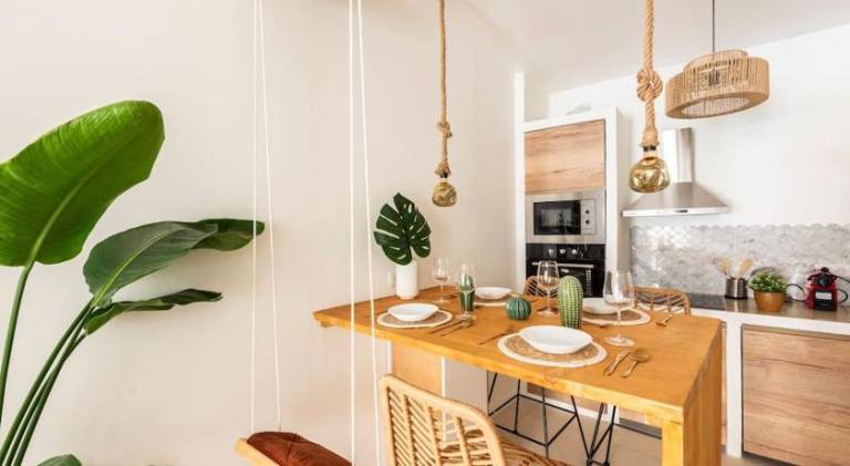 Apartment | Next to Marseille Cathedral | Pets are welcome — photo 3