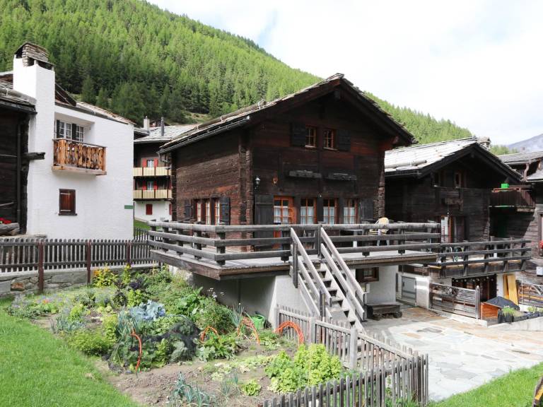 Apartment Saas-Grund